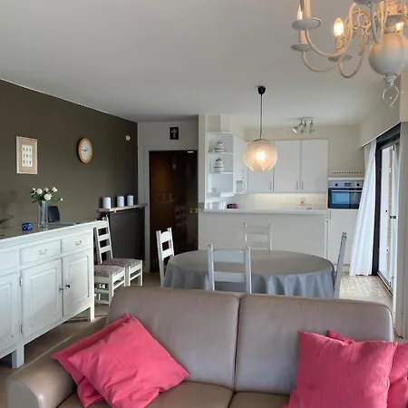 In With Terrace * Nieuwpoort